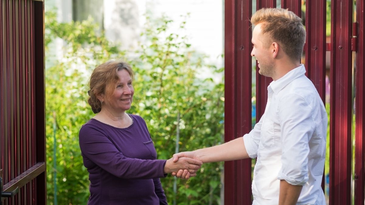5 Reasons Why Getting To Know Your Neighbors Is Beneficial